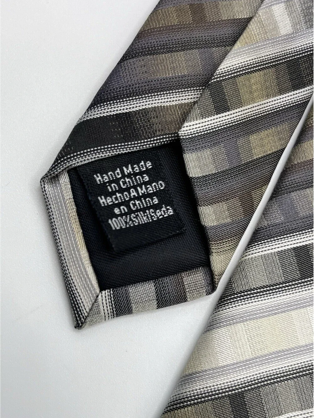 Van Heusen Beige Gray Tie Stripes Classic 3.5